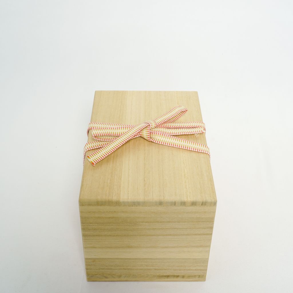 Kyo-Sashimono “Paulownia Tea Box”●