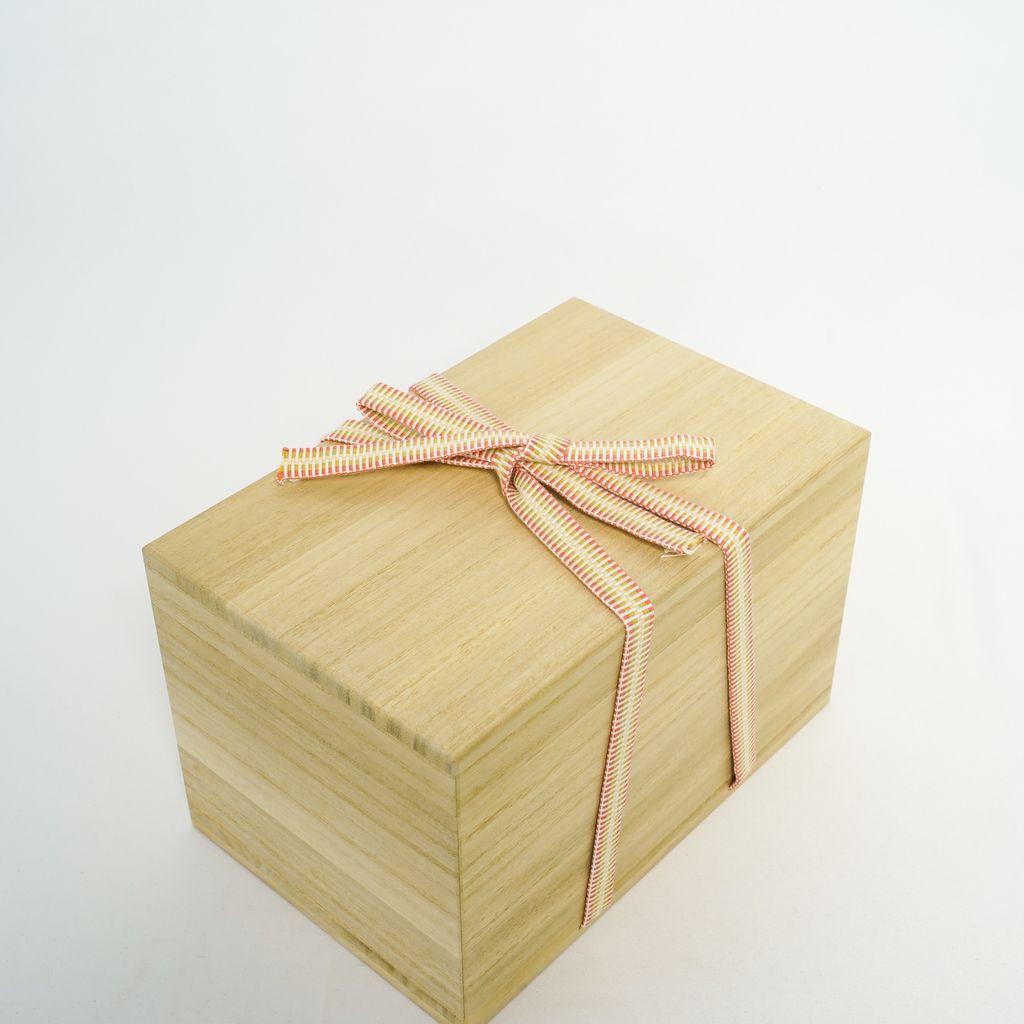 Kyo-Sashimono “Paulownia Tea Box”●