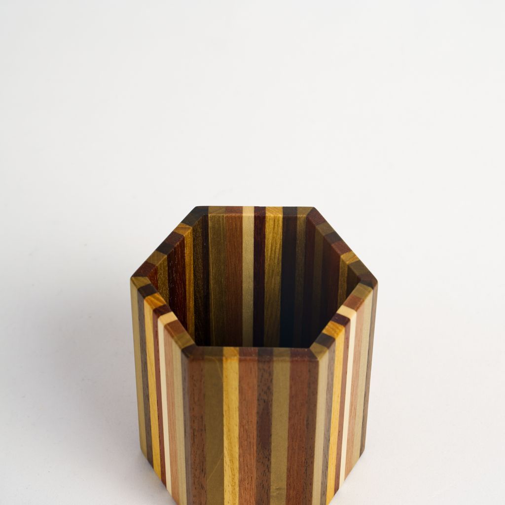 Hakone Yosegi "Muku Pen stand"