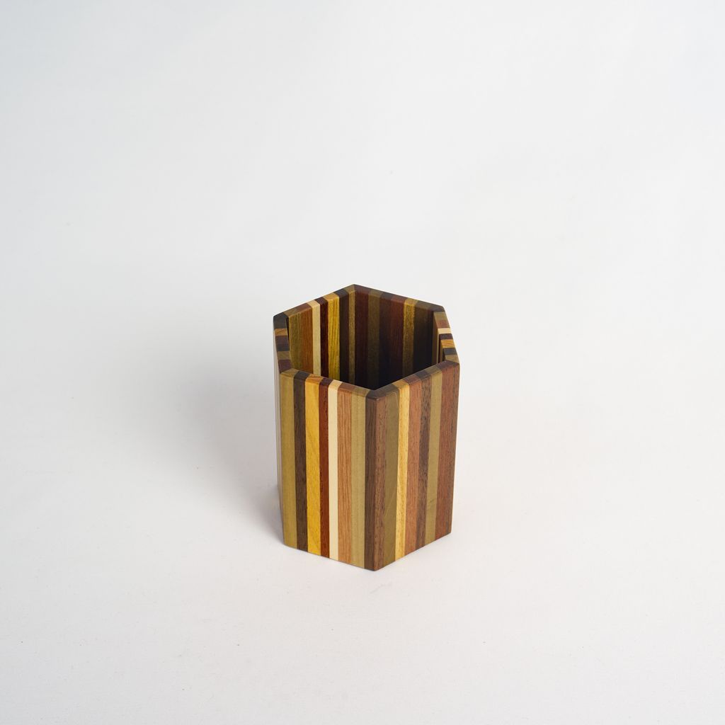 Hakone Yosegi "Muku Pen stand"