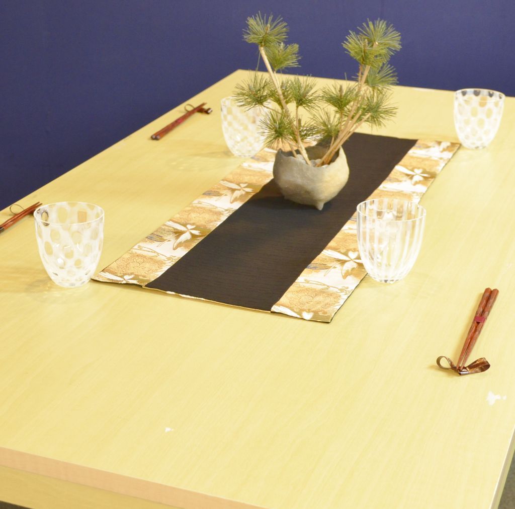 Gold brocade Table runner “Butterfly” (Width 30cm / Length 200, 150, 75 cm)