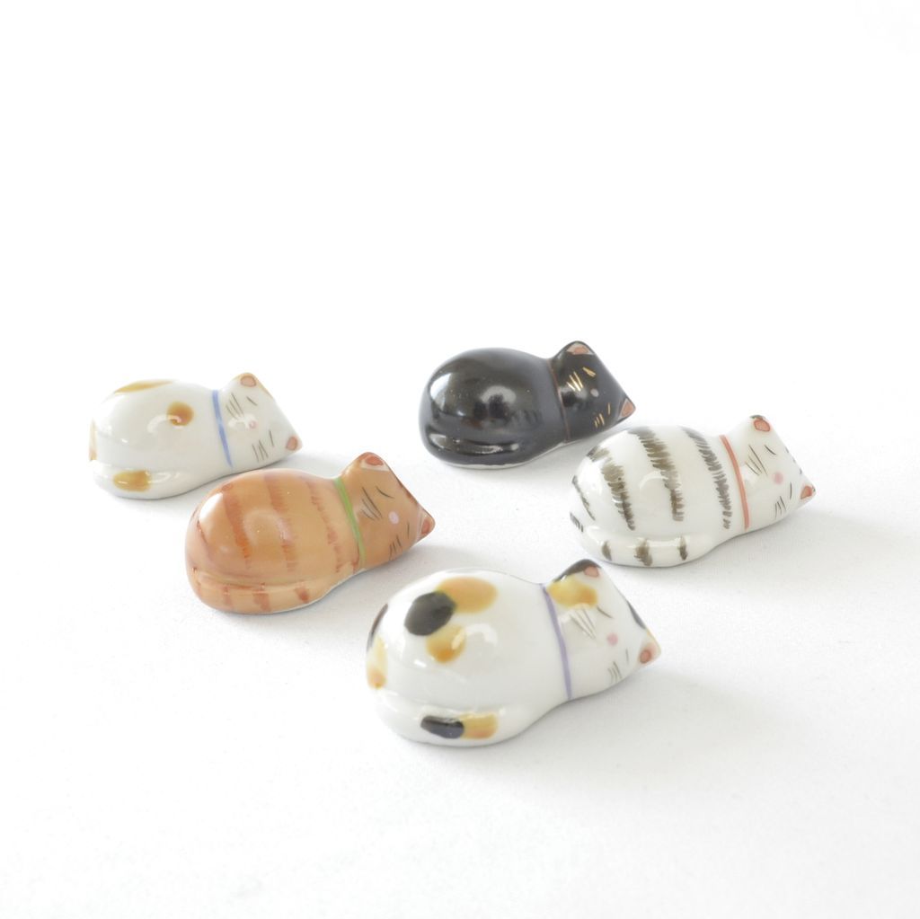Kiyomizu ware Chopstick rest 5pcs set "Sleeping cat"
