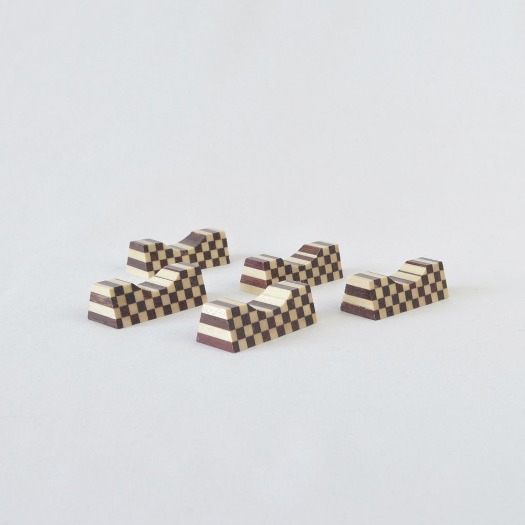 Hakone Yosegi Chopstick rest 5pcs set "Stripe"