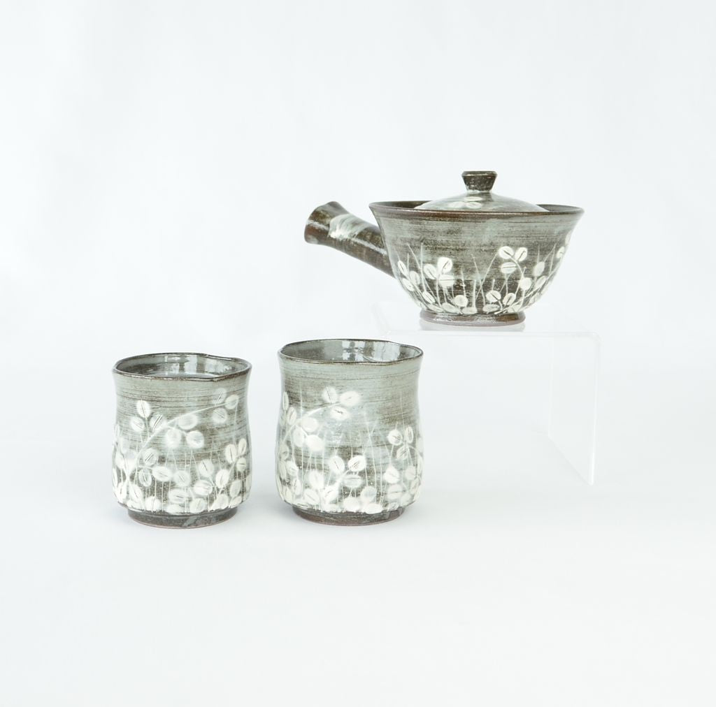 Kiyomizu ware Tea pot & Cup set "Hagi gasane"