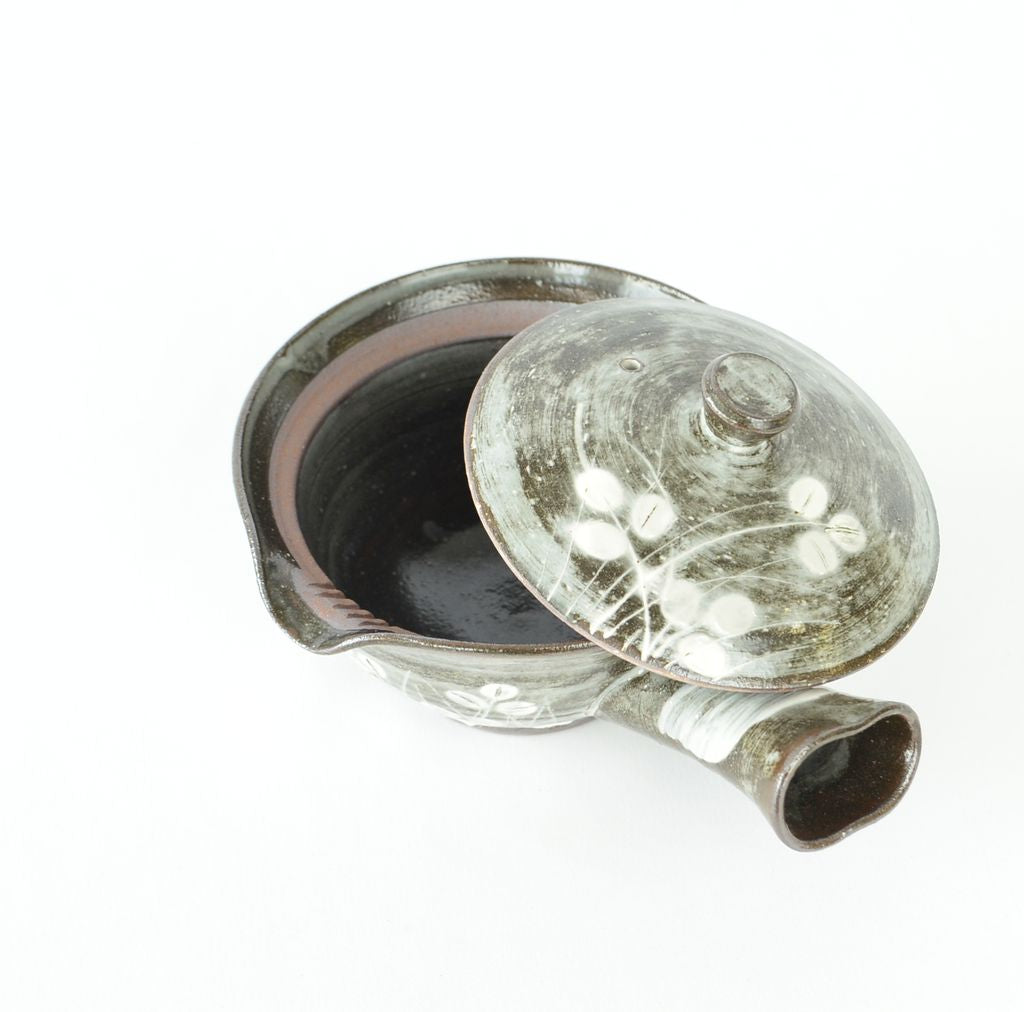 Kiyomizu ware Tea pot & Cup set "Hagi gasane"