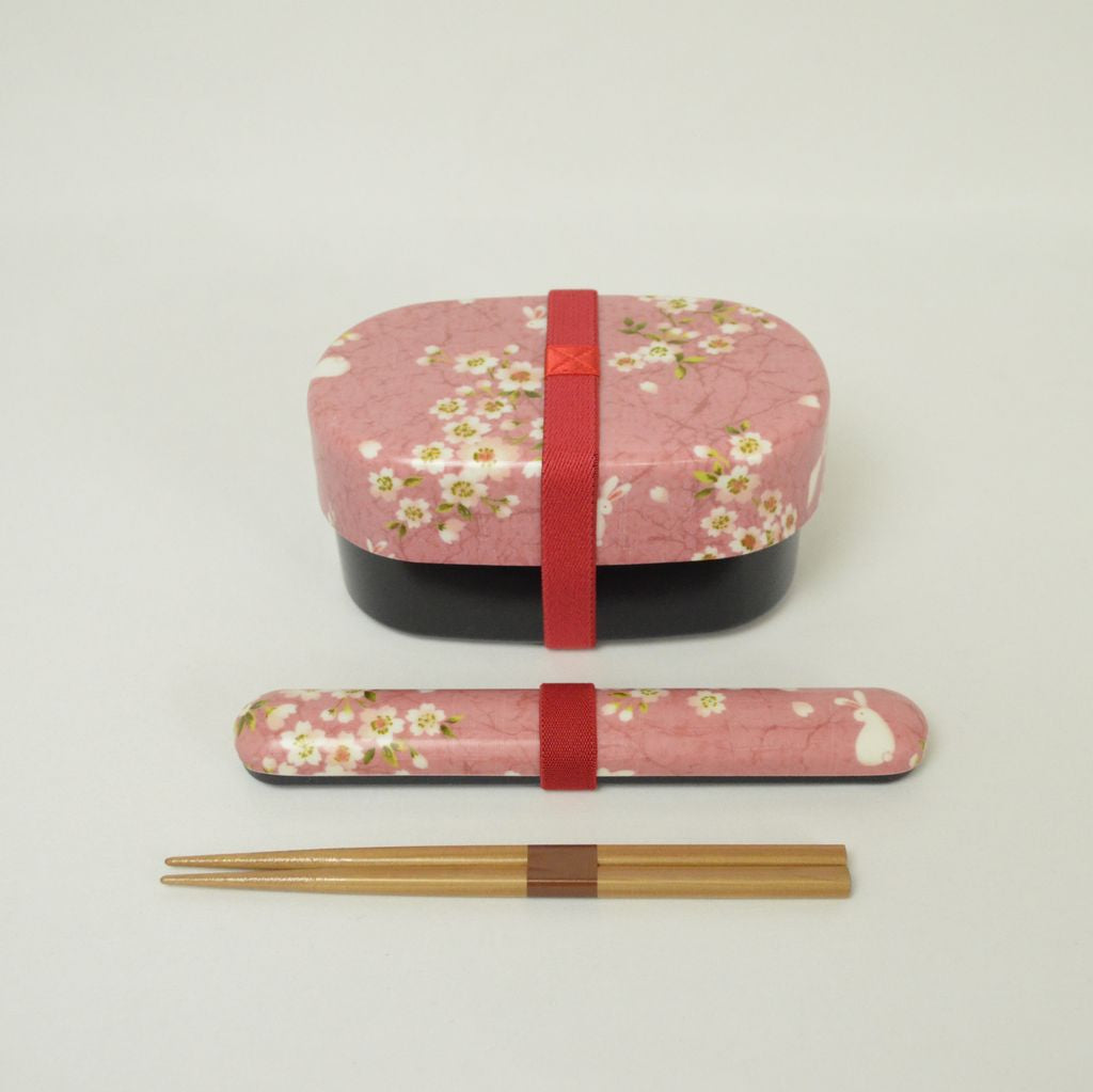Bento Box and Chopsticks Set "Cherry Blossoms and Rabbits" (Oval)