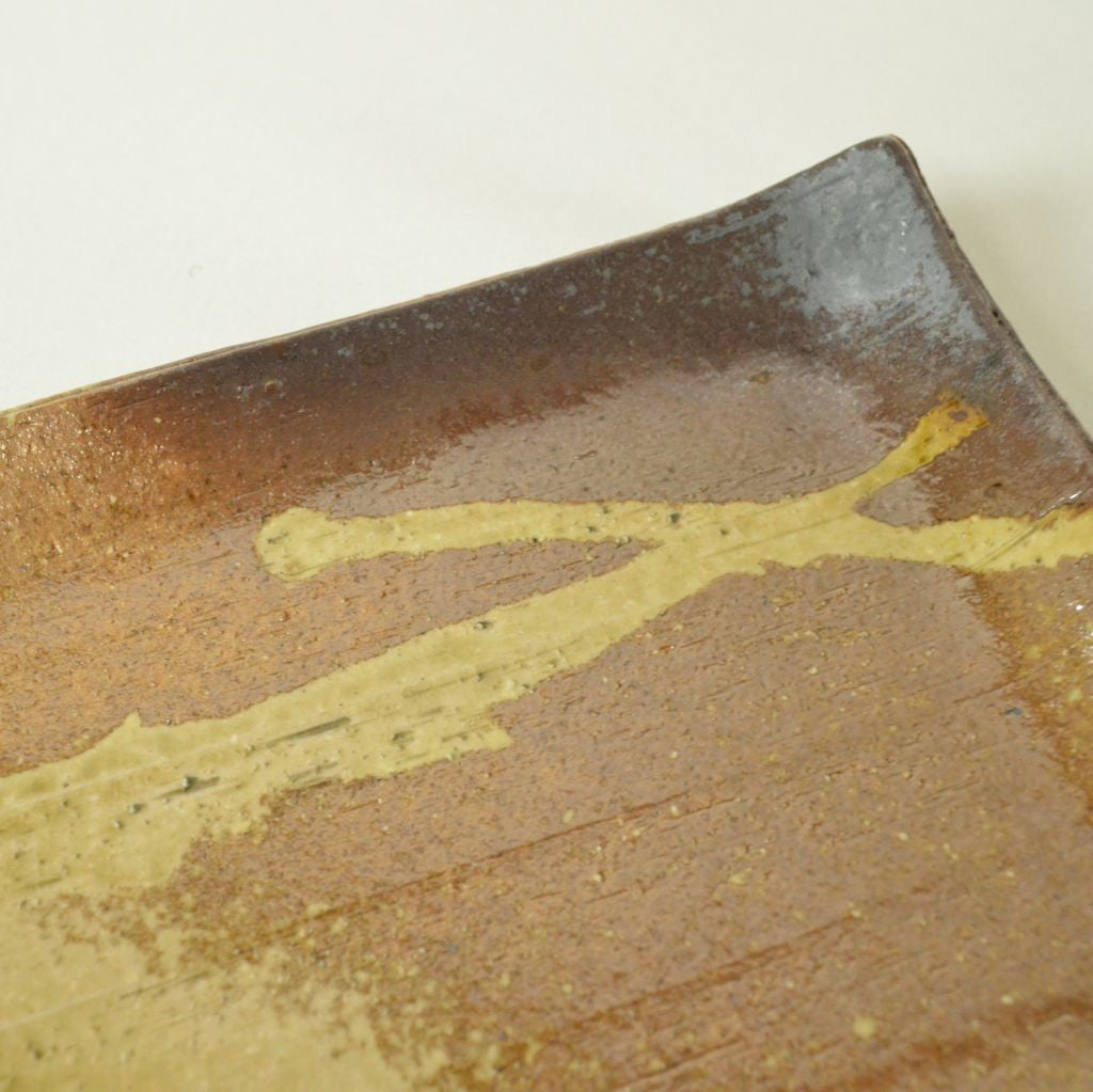 Shigaraki Ware Rectangular Plate "Country-style"
