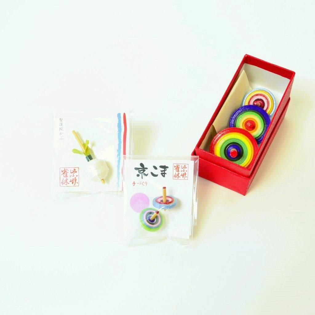 Kyoto Spinning Top Playing Set
