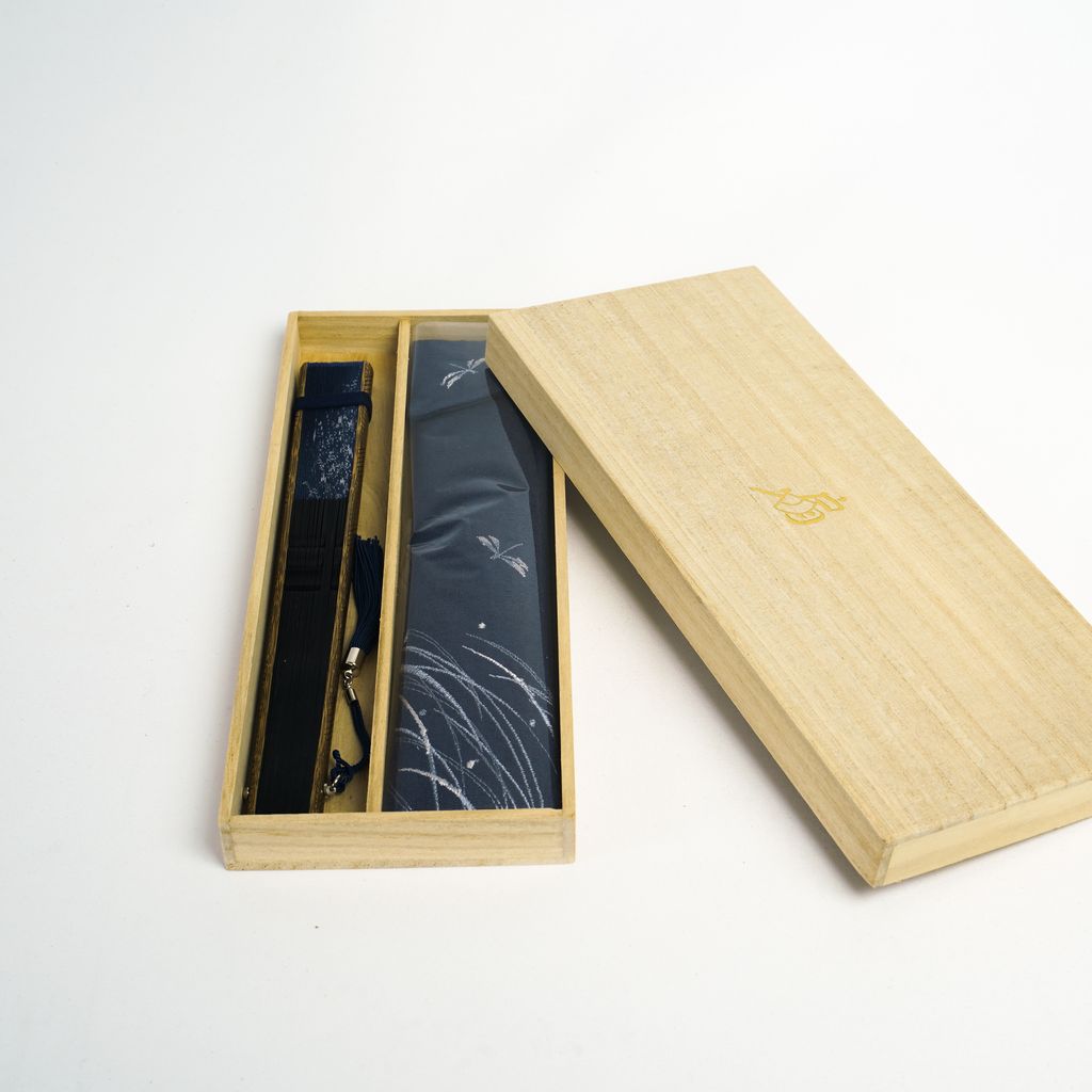 Men's Folding Fan Set "Natsugasumi(Dragonfly)" Navy