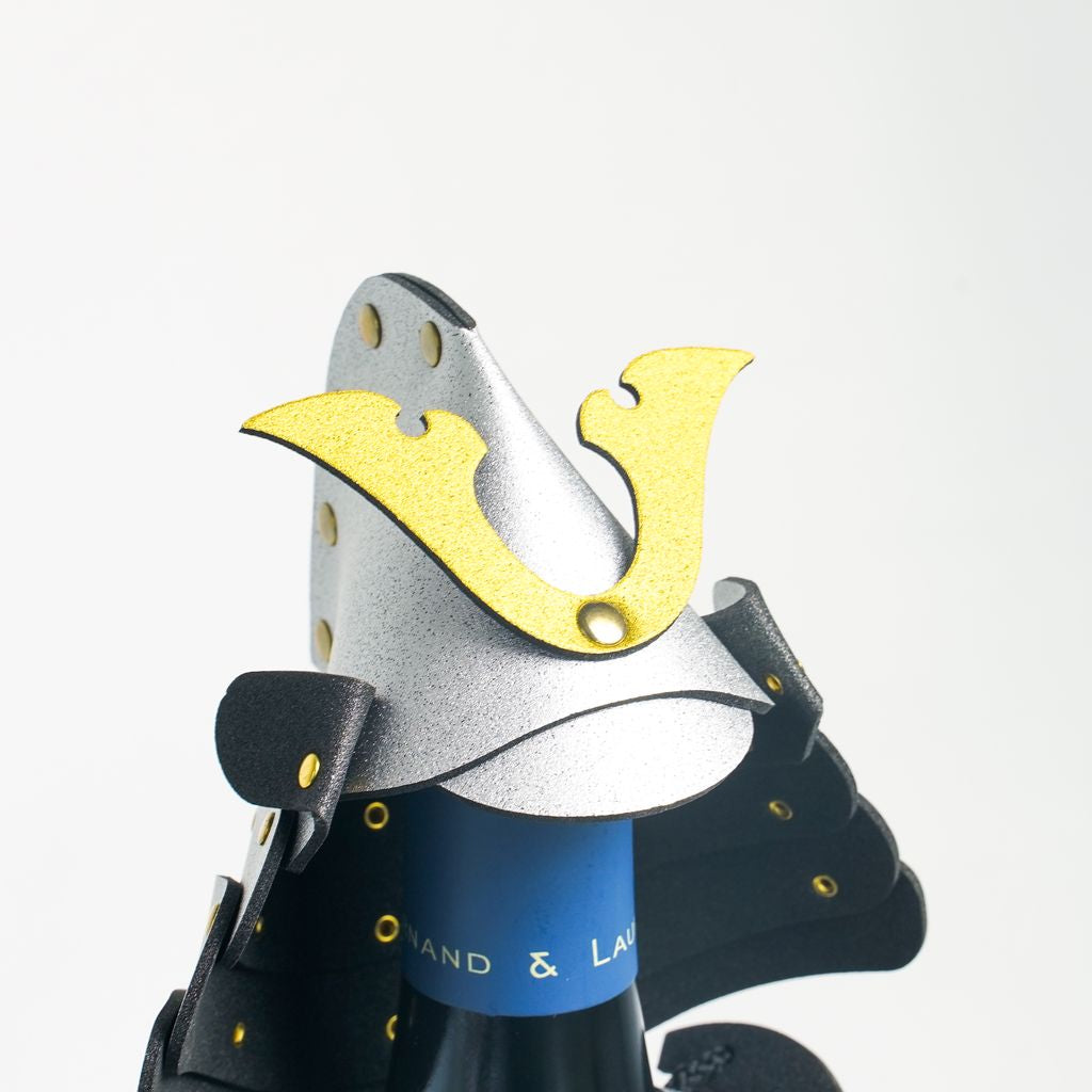 Samurai Armor Bottle Cover "Oda Nobunaga"