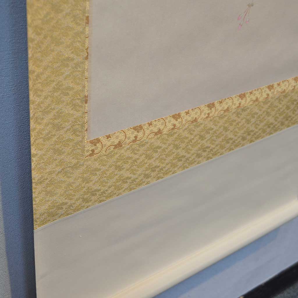 Japanese Hanging Scroll Kakejiku Shizuka Hojo ”Cherry Blossoms with Little Birds”