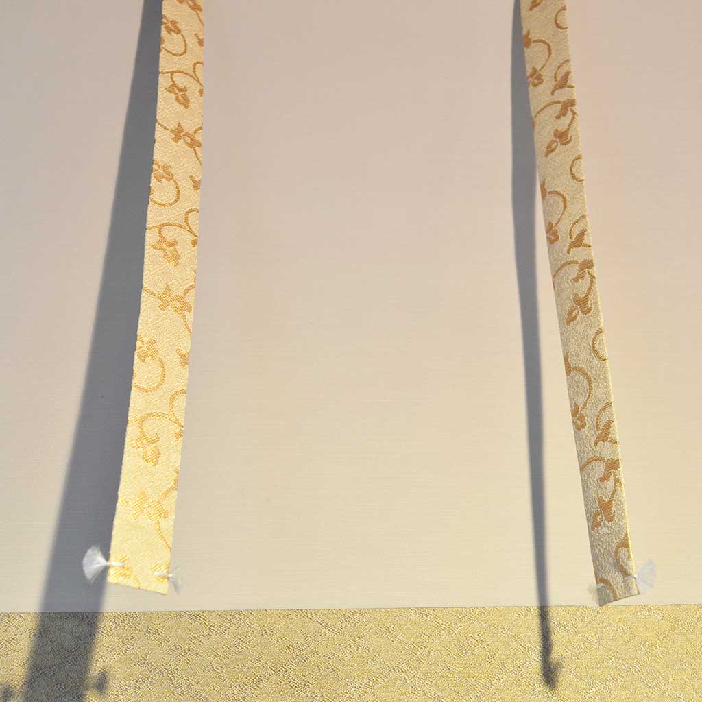 Japanese Hanging Scroll Kakejiku Shizuka Hojo ”Cherry Blossoms with Little Birds”