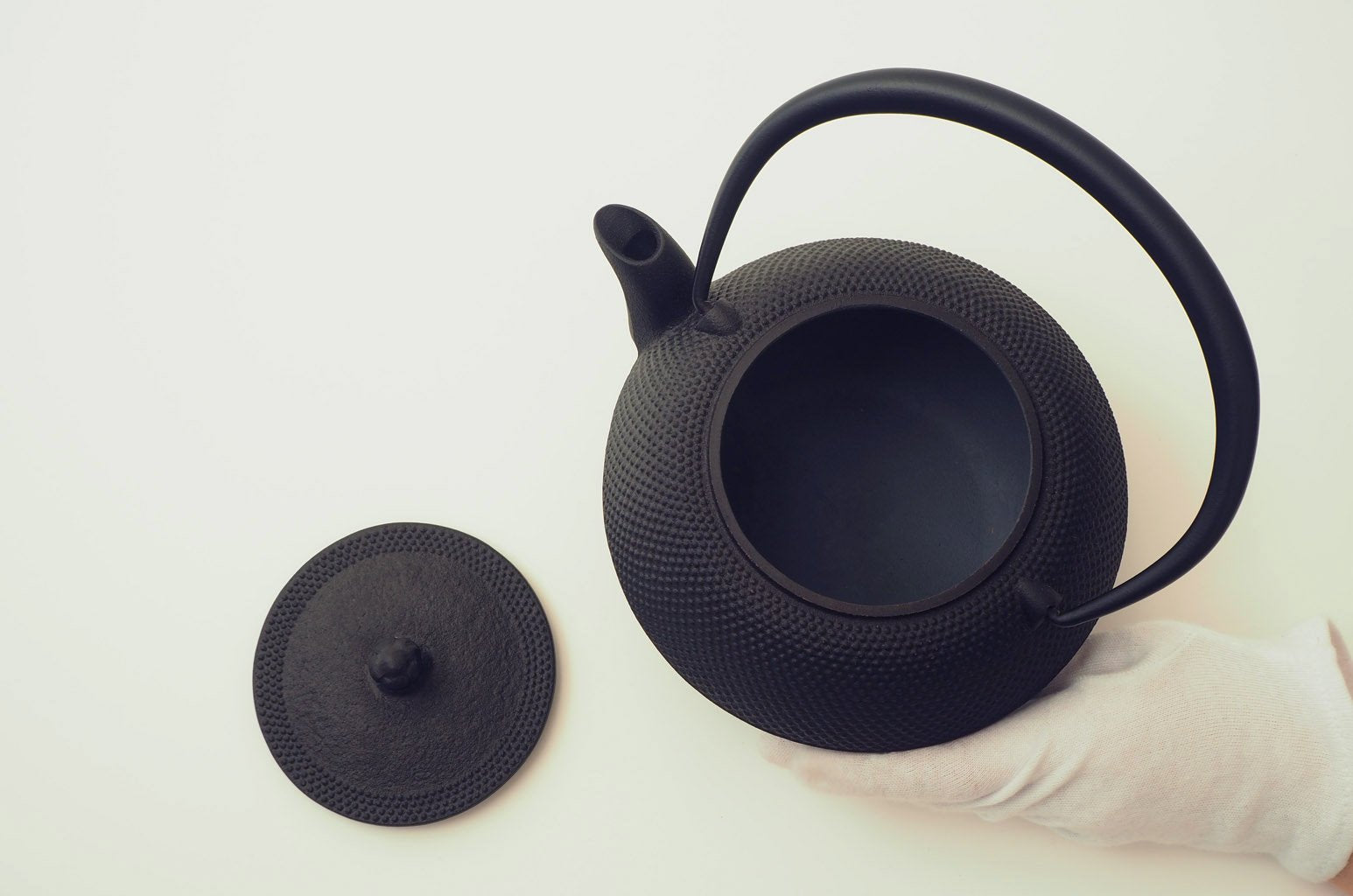 Nambu Ironware Kettle "Maromi Arare 1.0L"
