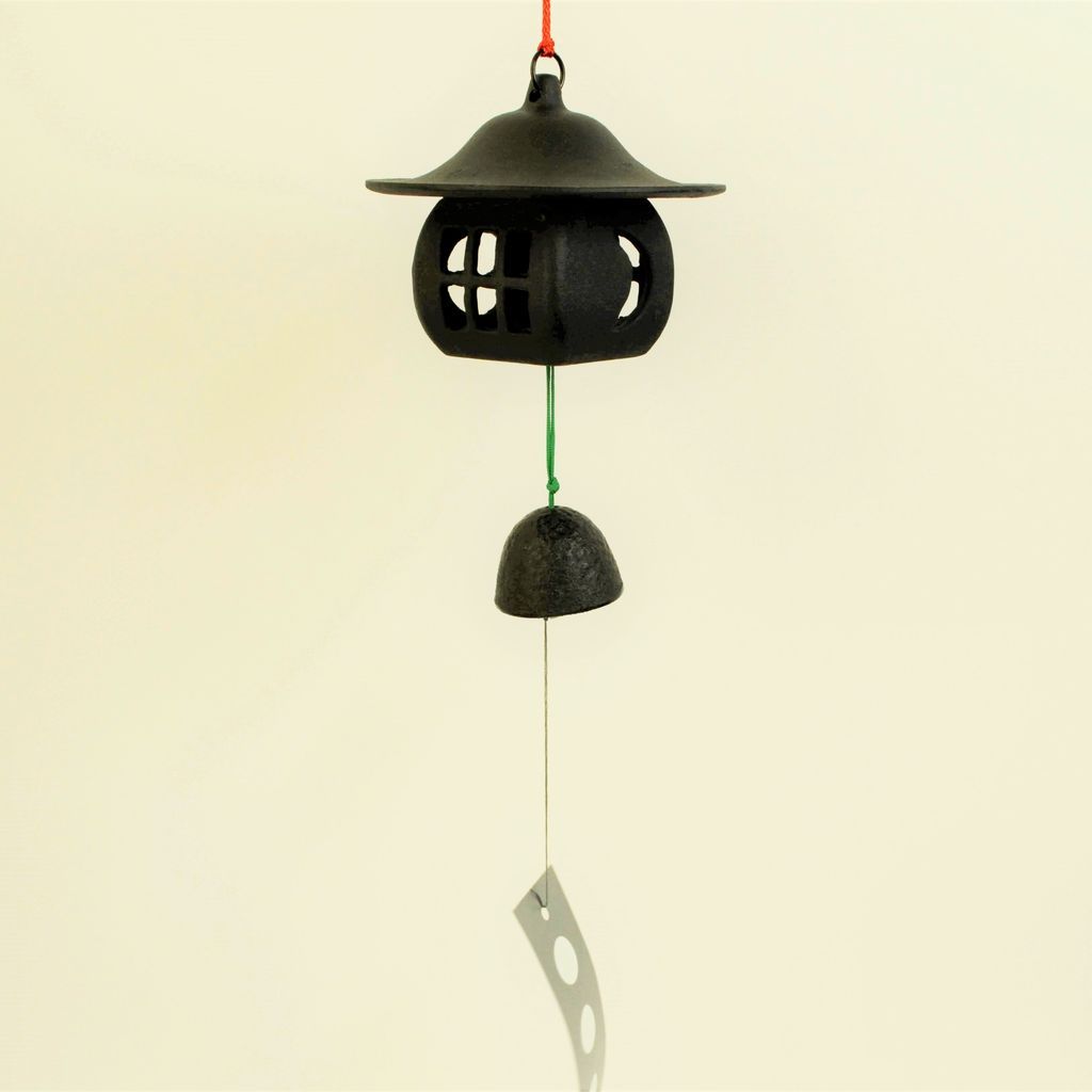 Cast Iron Wind Bell "Tamate Lantern"