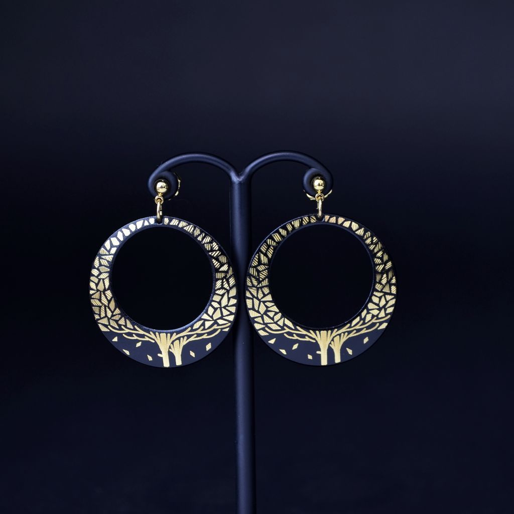 Kyoto Damascene Open Circle Earrings "Fallen Leaves"– Diameter: 1.6 cm