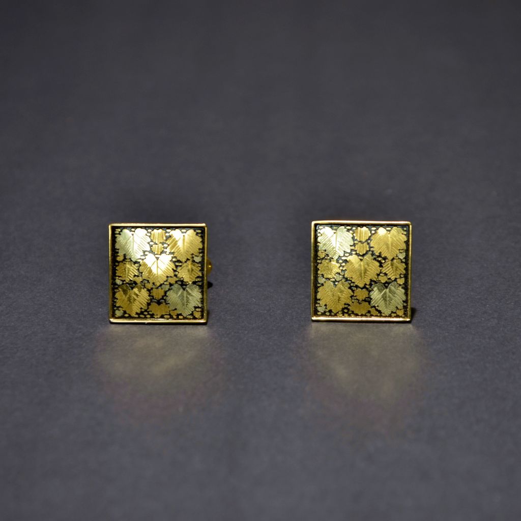 Kyoto Damascene Cufflinks "Fully Covered with Ivy Leaves"  1.8×1.8 cm