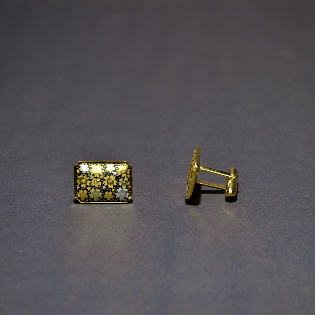 Kyoto Damascene Cufflinks "Fully Covered with Cherry Blossoms" size 2×1.3 cm