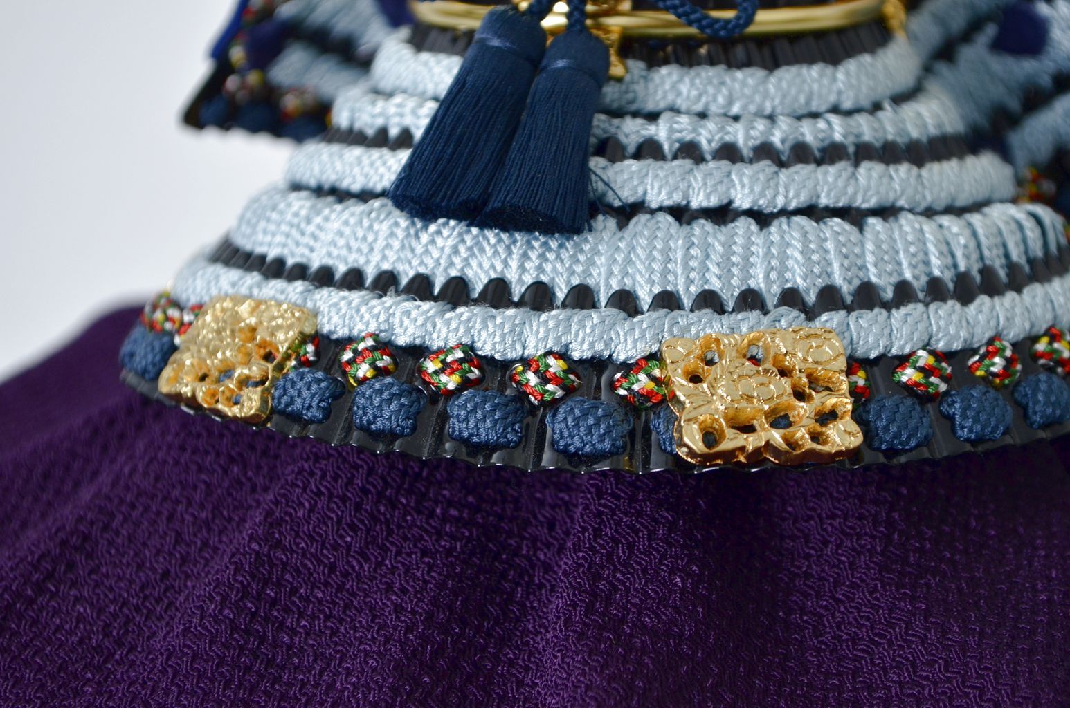 Kyo-Kachuu Kabuto Issui "Blue blaid lacing"