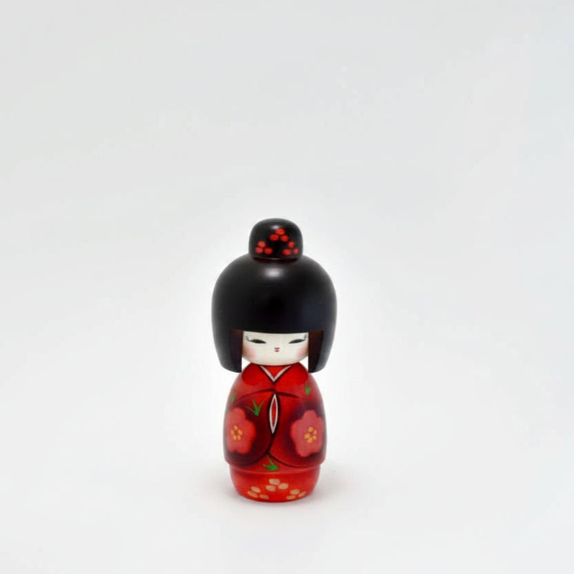 Kokeshi doll "Hohoemi (Smile)"