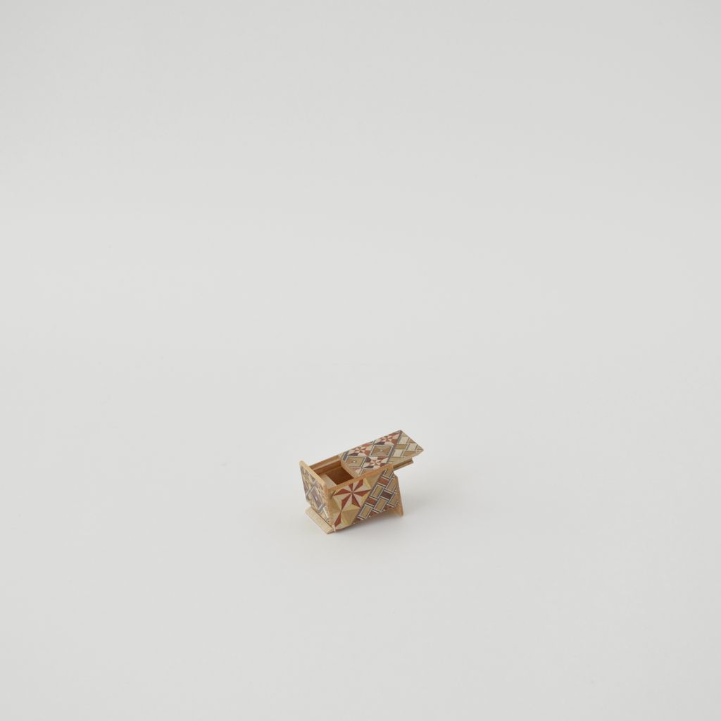 Hakone Yosegi Puzzle Box  Mini-sized box with 10 steps