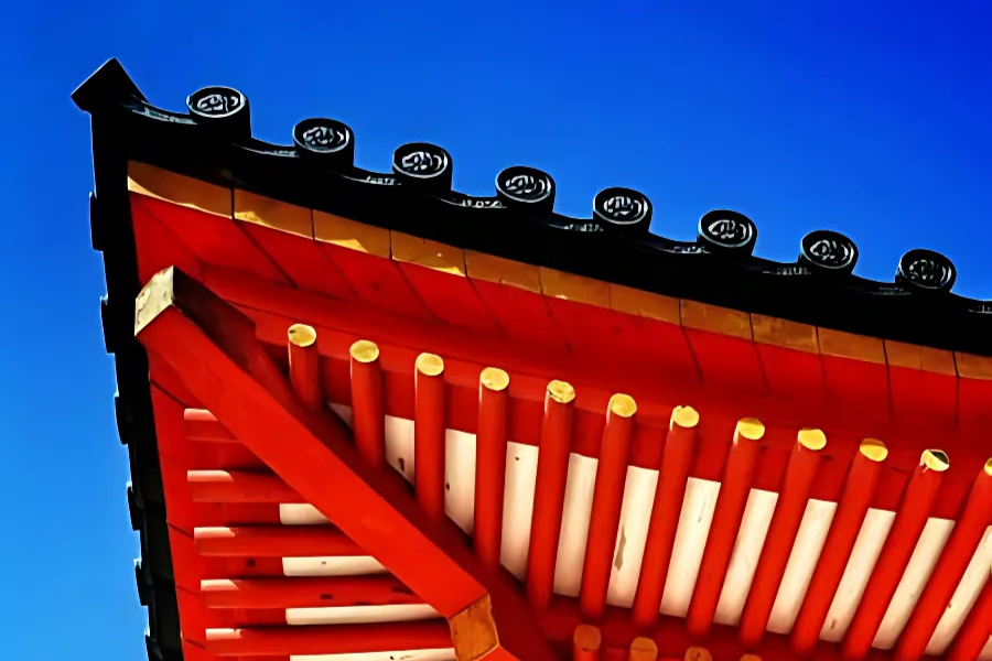 The Timeless Beauty of Kyoto's Wooden Temple and Shrine Architecture