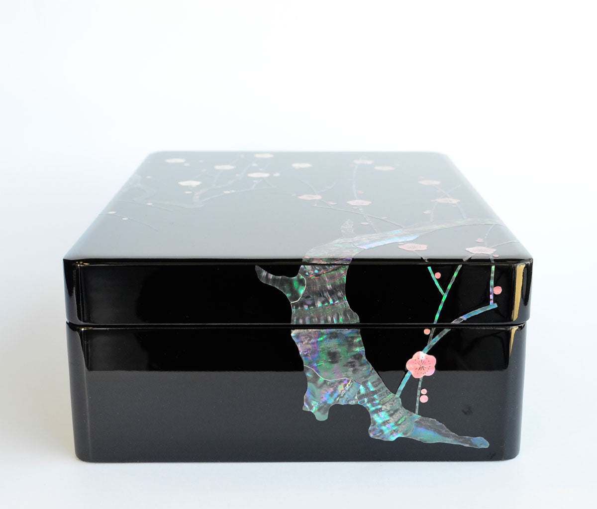 Lacquerware Storage Box with Raden "Ko-Rin Ume (Plum Blossoms)"