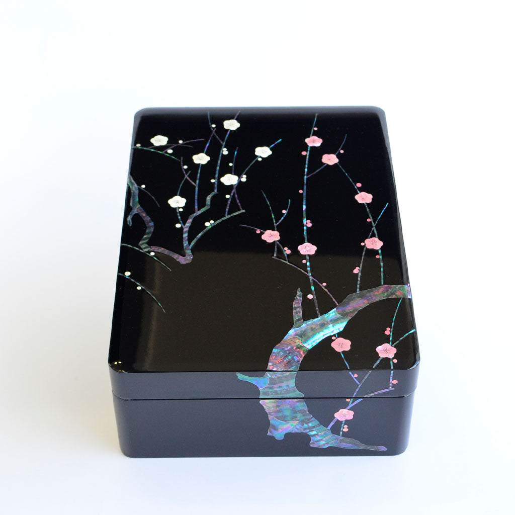 Lacquerware Storage Box with Raden "Ko-Rin Ume (Plum Blossoms)"