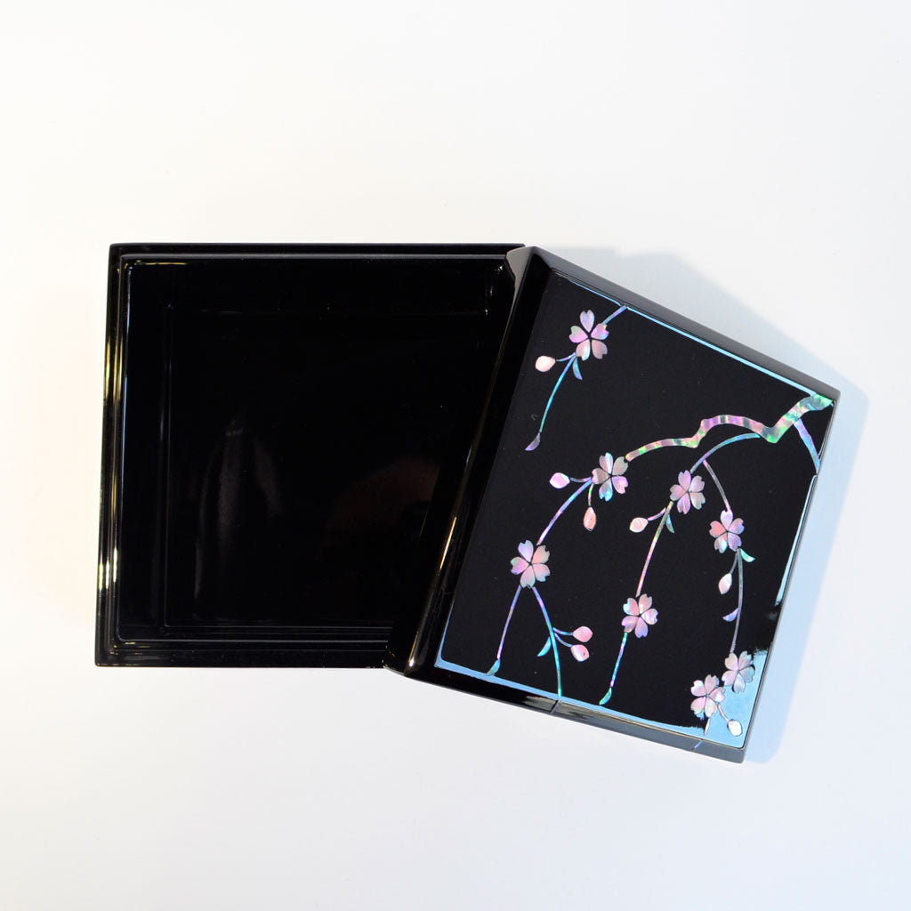 Small Lacquerware Box with Raden "Cherry Blossoms"