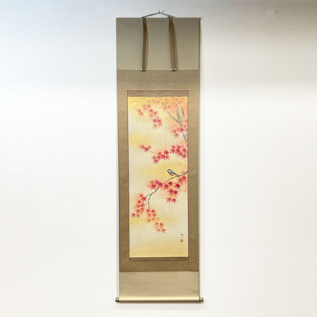 Japanese Hanging Scroll Kakejiku Ryuichi Shinohara "Autumn Leaves with a Little Bird"