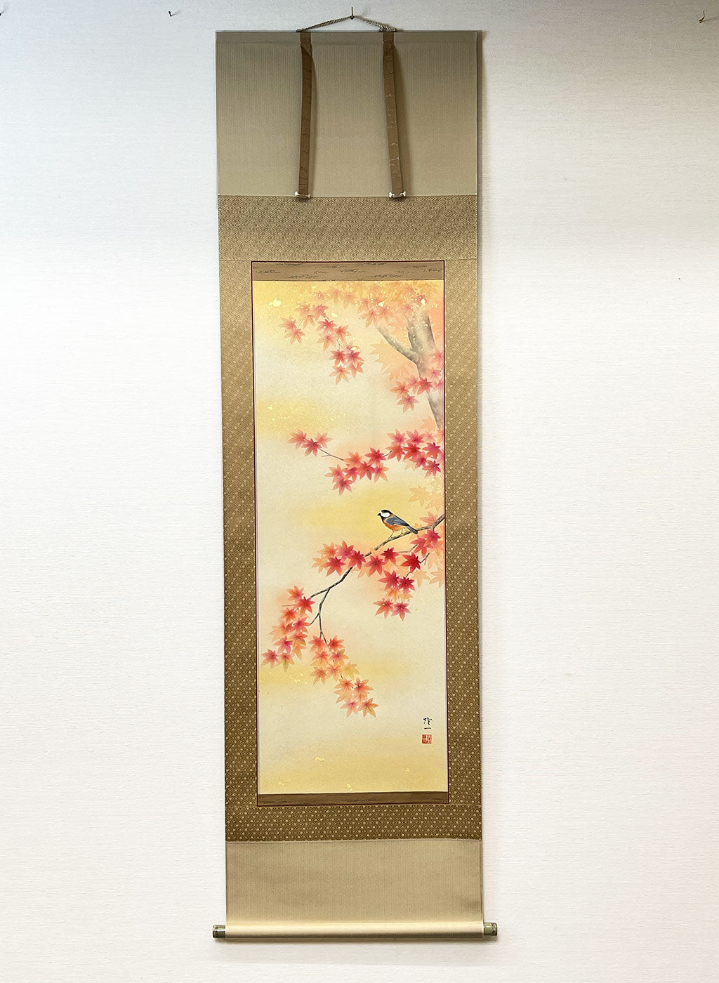 Japanese Hanging Scroll Kakejiku Ryuichi Shinohara "Autumn Leaves with a Little Bird"