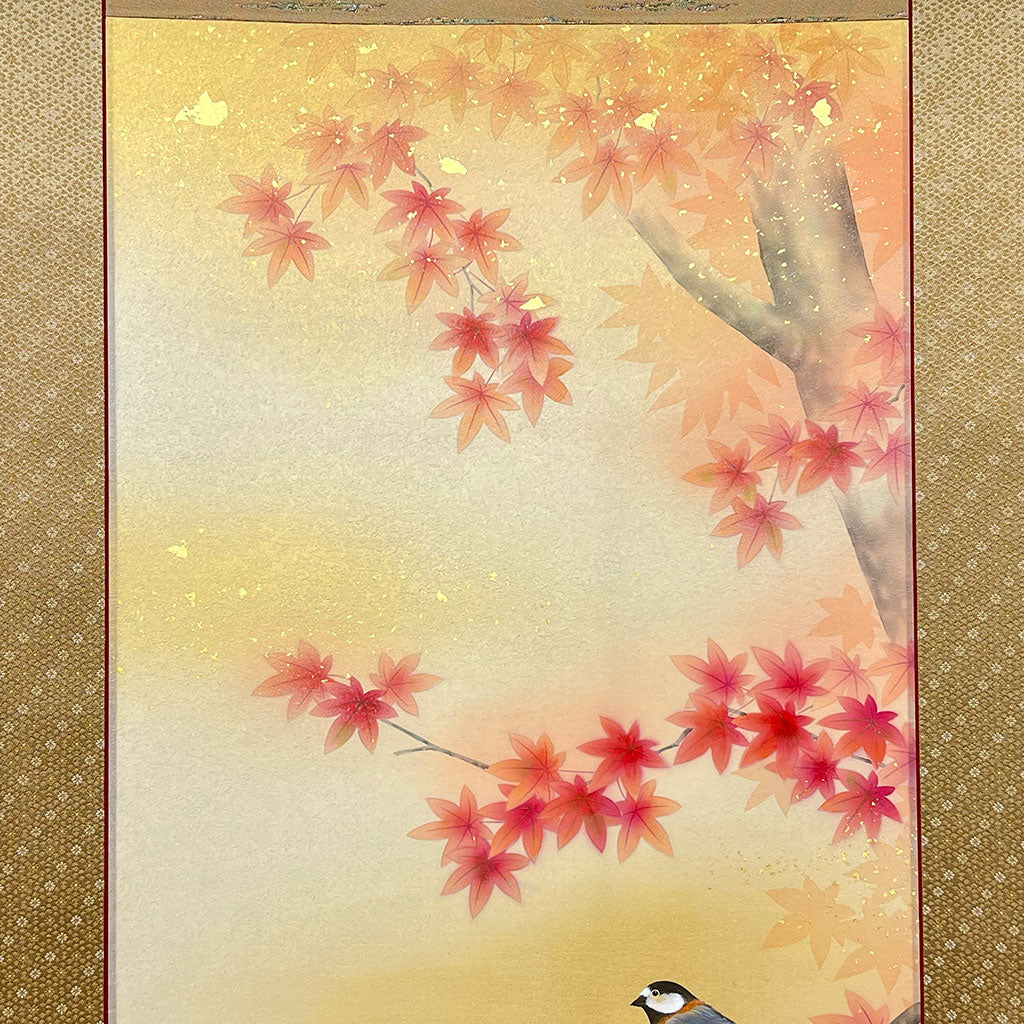 Japanese Hanging Scroll Kakejiku Ryuichi Shinohara "Autumn Leaves with a Little Bird"