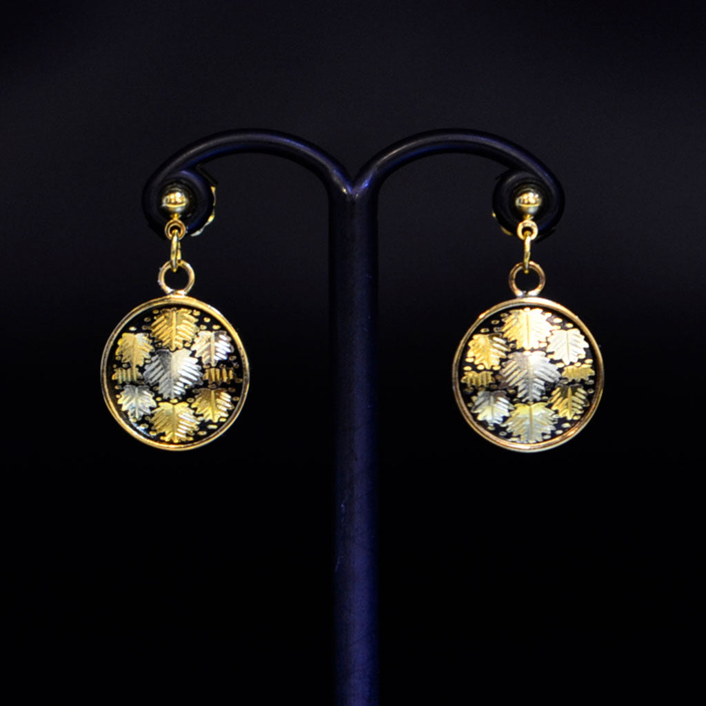 Kyoto Damascene Dungling Earrings Fully Covered With Ivy – Diameter: 1.2 cm