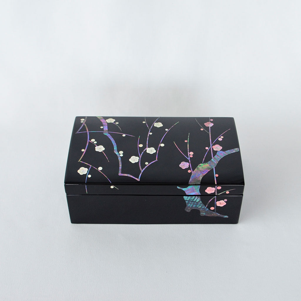 Lacquerware Box with Raden "Plum Blossoms"