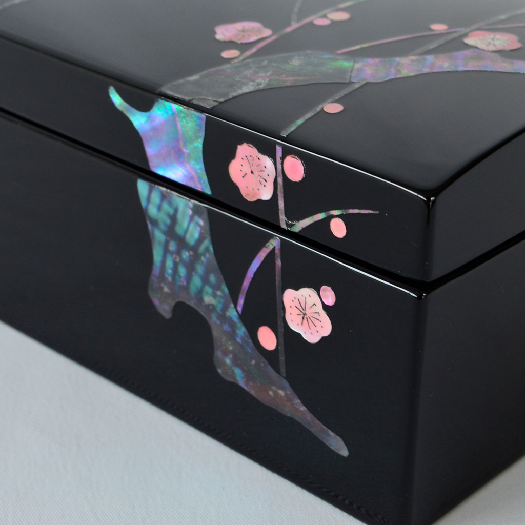 Lacquerware Box with Raden "Plum Blossoms"