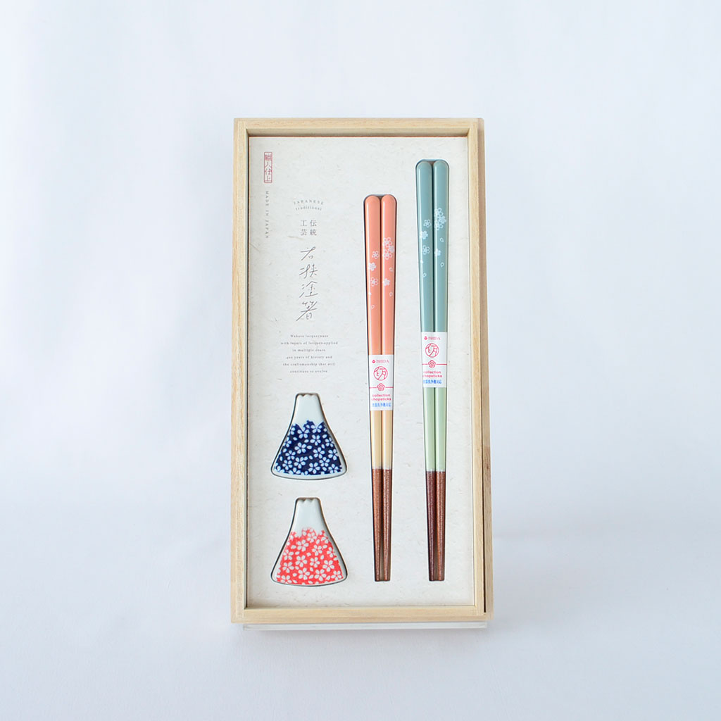 Pair of Chopsticks with Matching Chopstick Rests "Fujimi Sakura"