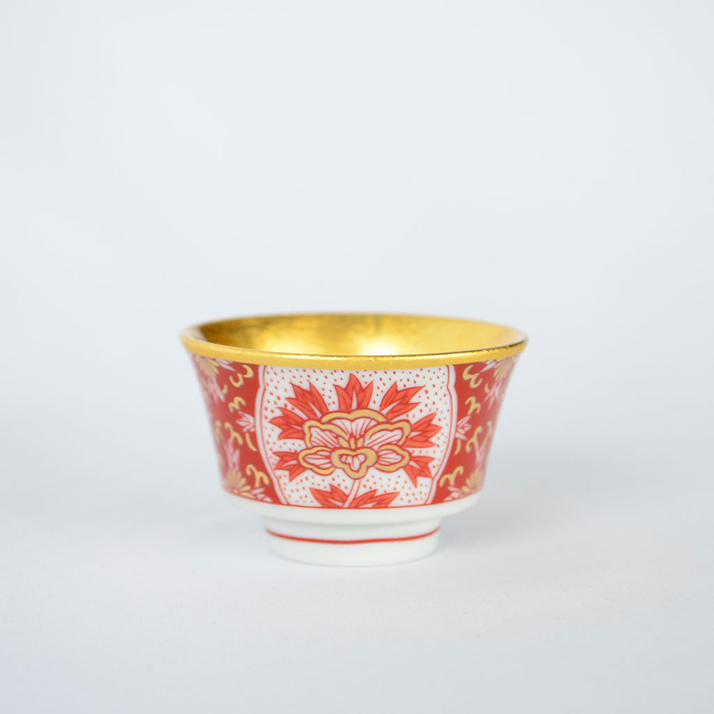 Gold Leaf Kutani Ware Sake Cup "Hachirou  Style"