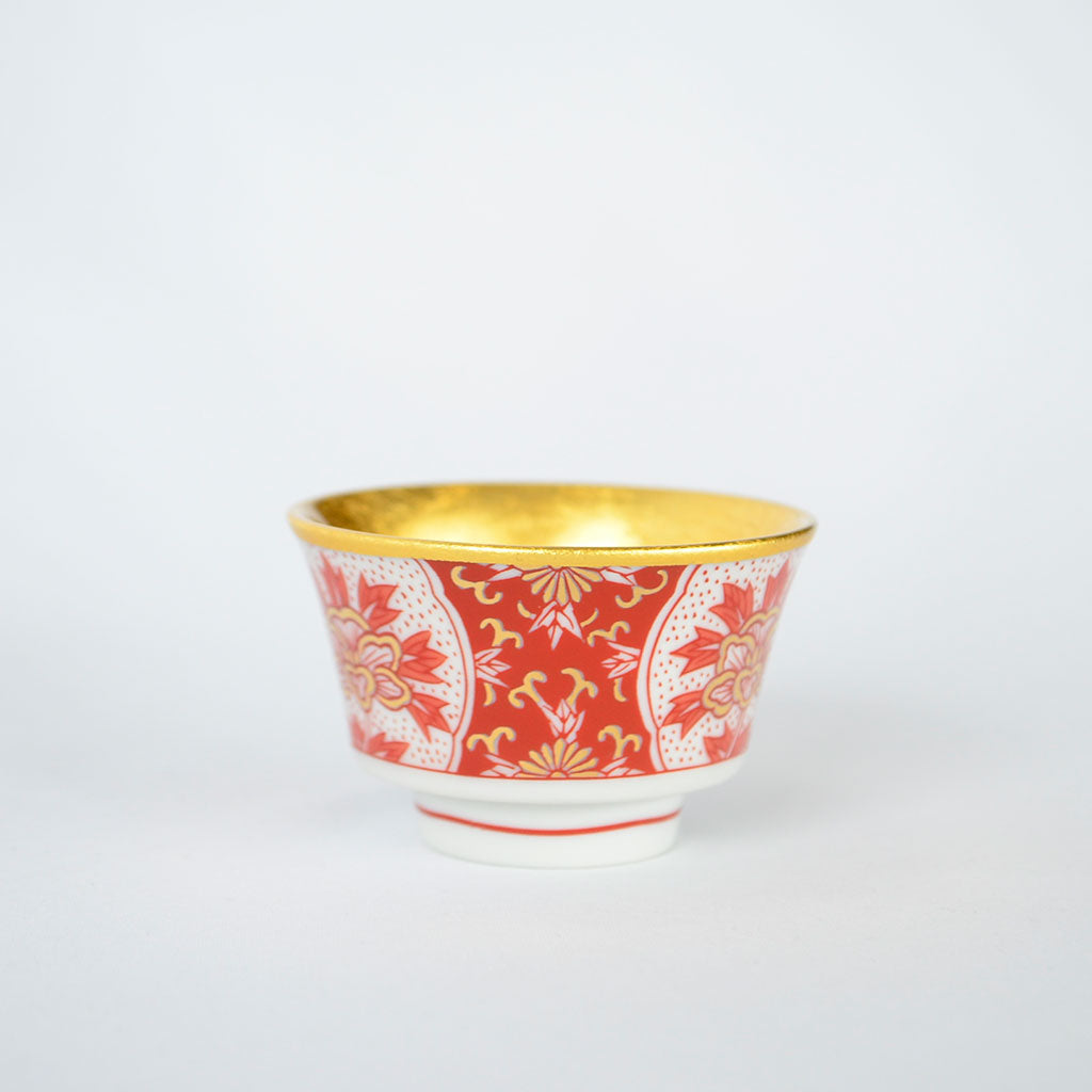 Gold Leaf Kutani Ware Sake Cup "Hachirou  Style"