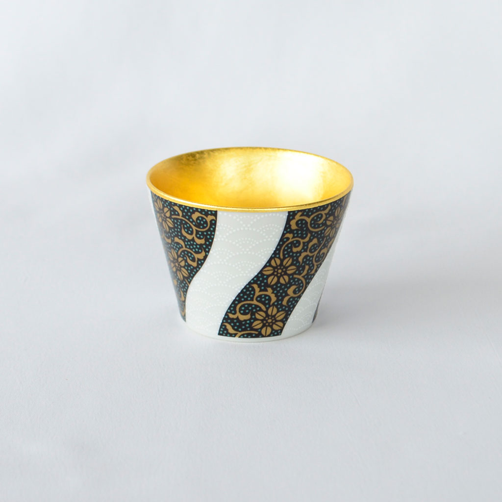 Gold Leaf Kutani Free Cup – Aochibu Style
