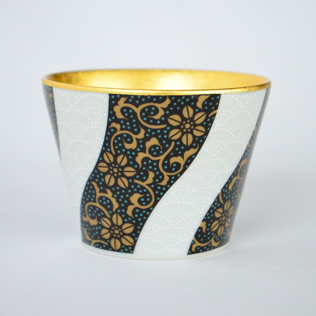 Gold Leaf Kutani Free Cup – Aochibu Style