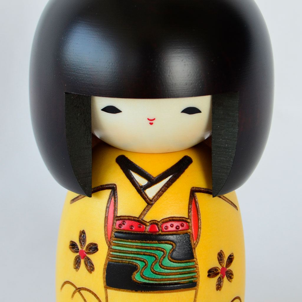 Kokeshi Doll "Osanago Ki (Young Child Yellow)"