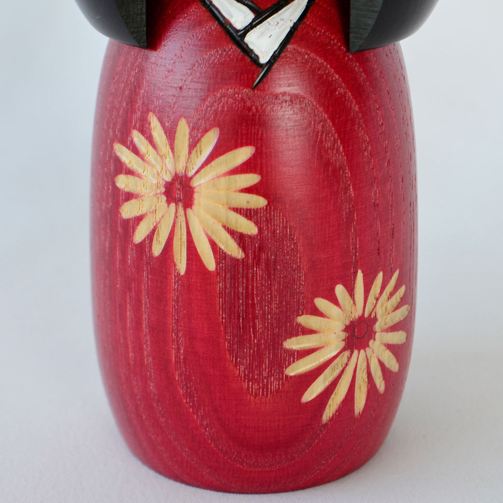Kokeshi Doll Nogiku (Wild Chrysanthemum)