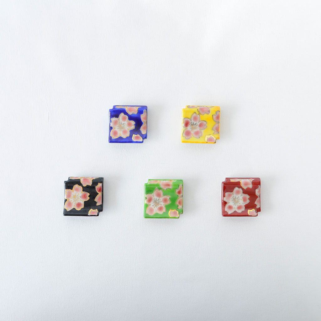 Kiyomizu ware Chopstick rest Hanayuzen