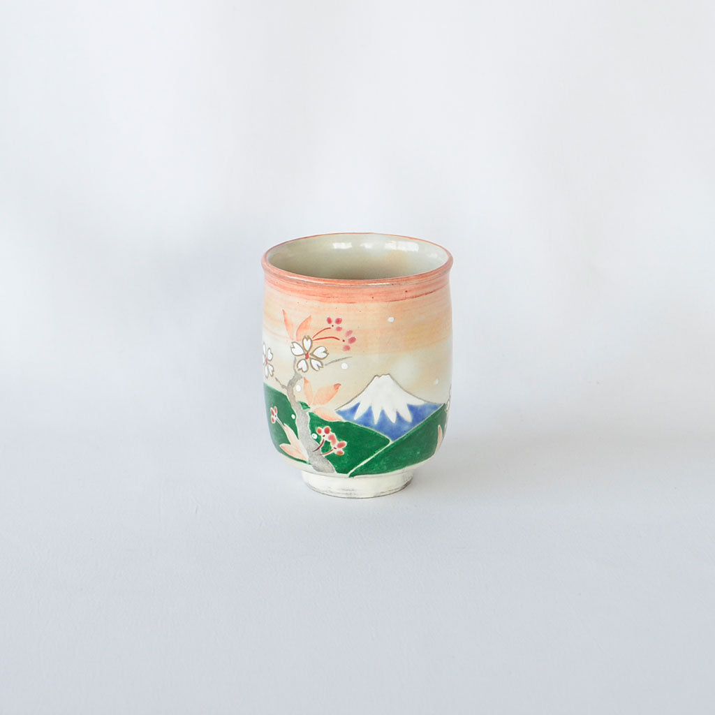 Kiyomizu ware Tea Cup Cherry Blossoms on Mt.Fuji