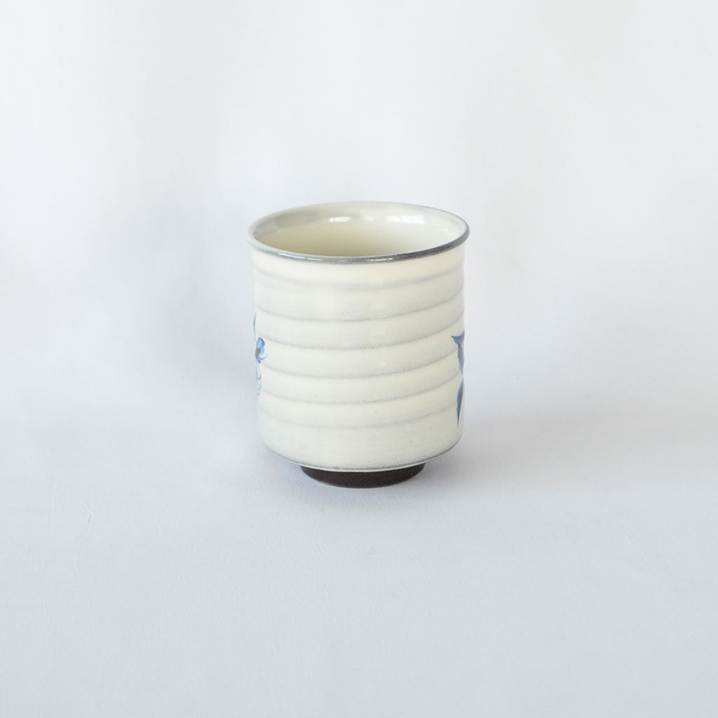 Kiyomizu ware Tea Cup "Sometsuke Sakura (Cherry Blossoms)"