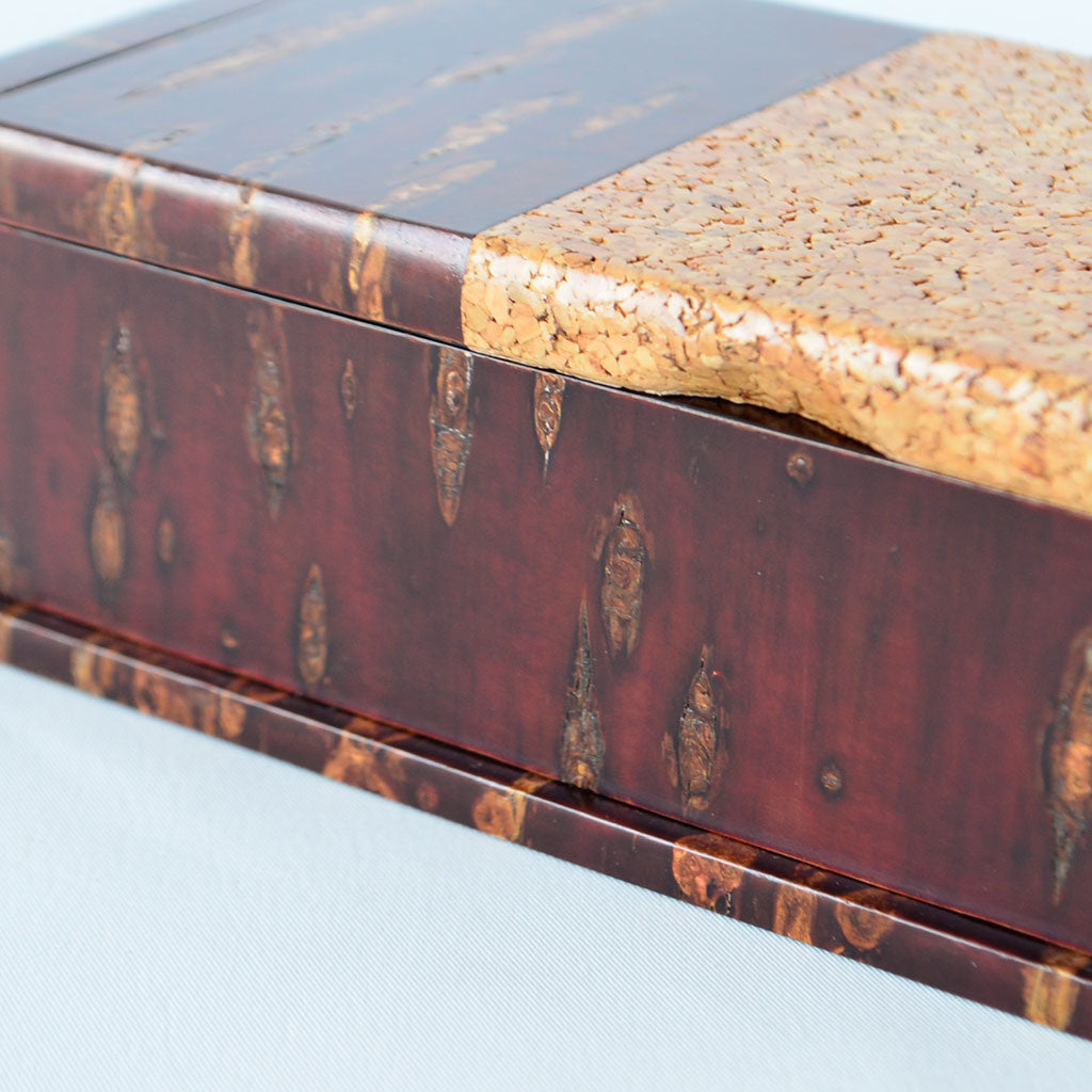 Kabazaiku Cherry Bark Utility Case "Shunju"