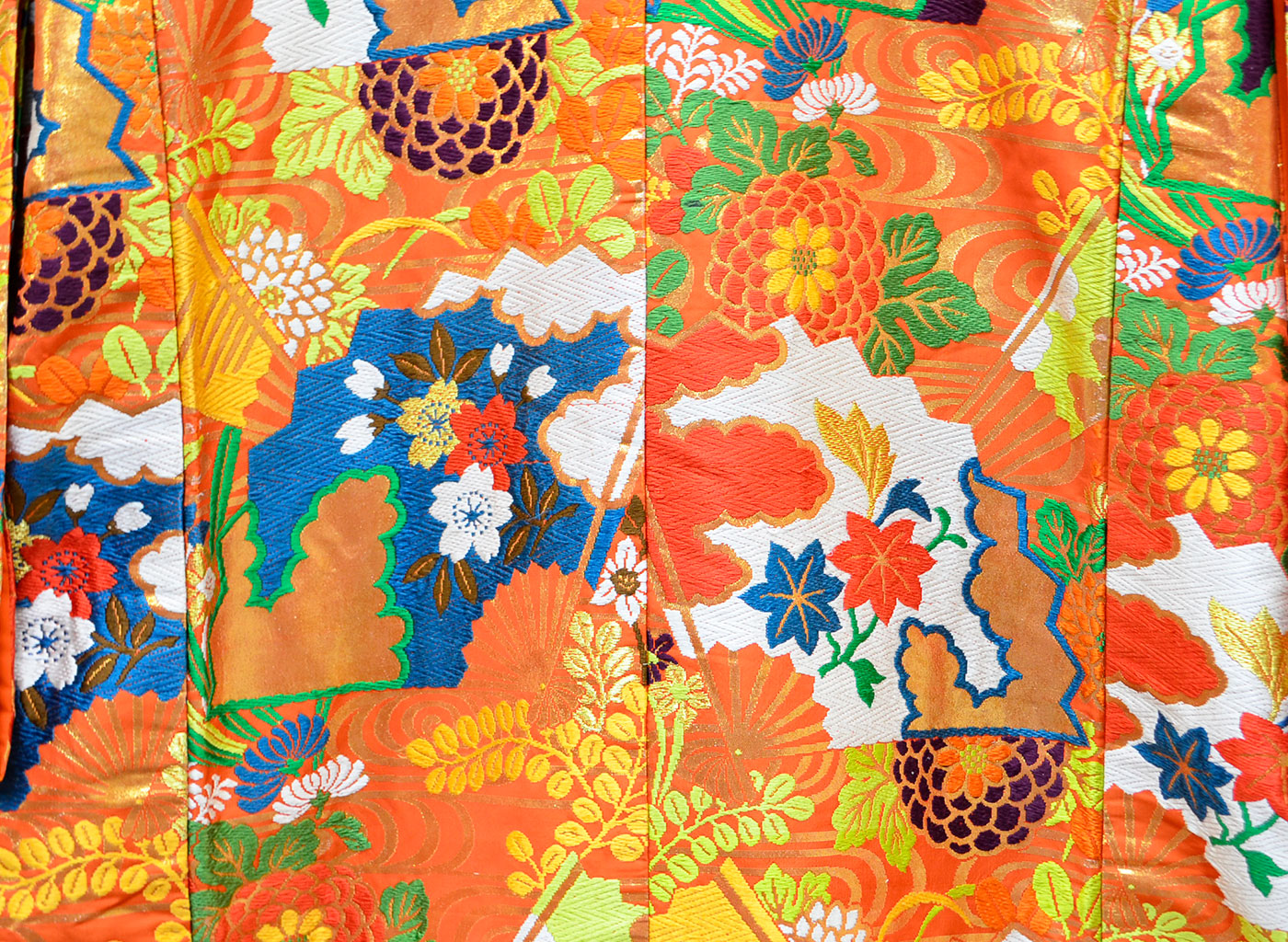 Uchikake Wedding Kimono 400 "Orange with Fans & Seasonal Flowers" (Vintage)