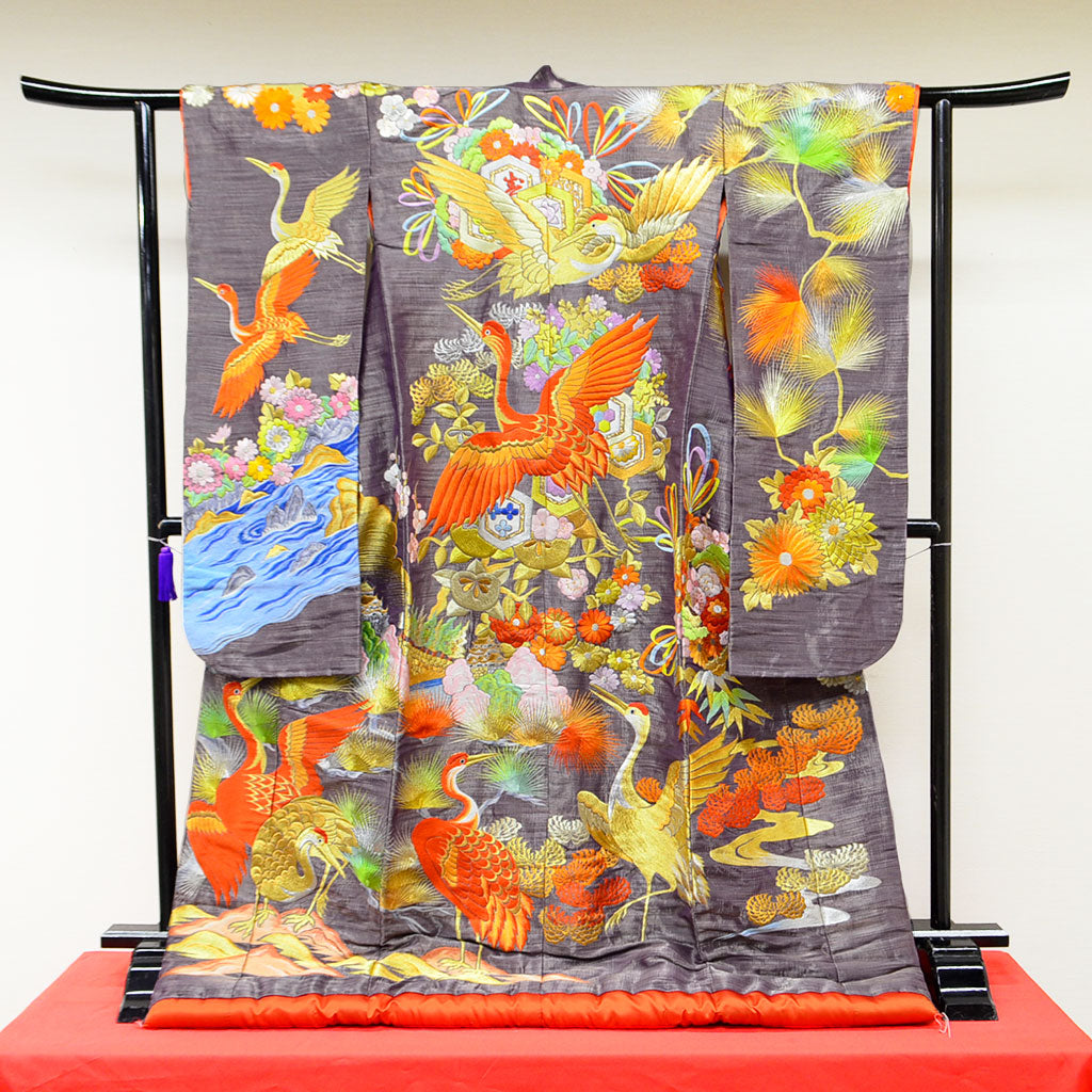 Uchikake Wedding Kimono 500 "Purple with Phoenix, Cranes & Mandarin Ducks" (Vintage)