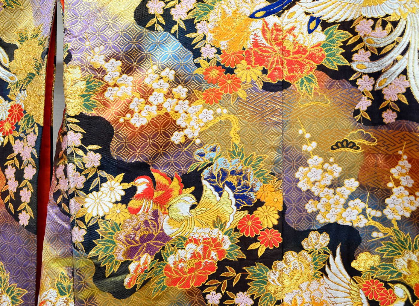 Uchikake Wedding Kimono 600 "Navy with Phoenix, Sakura & Gold Shippo Motifs" (Vintage)