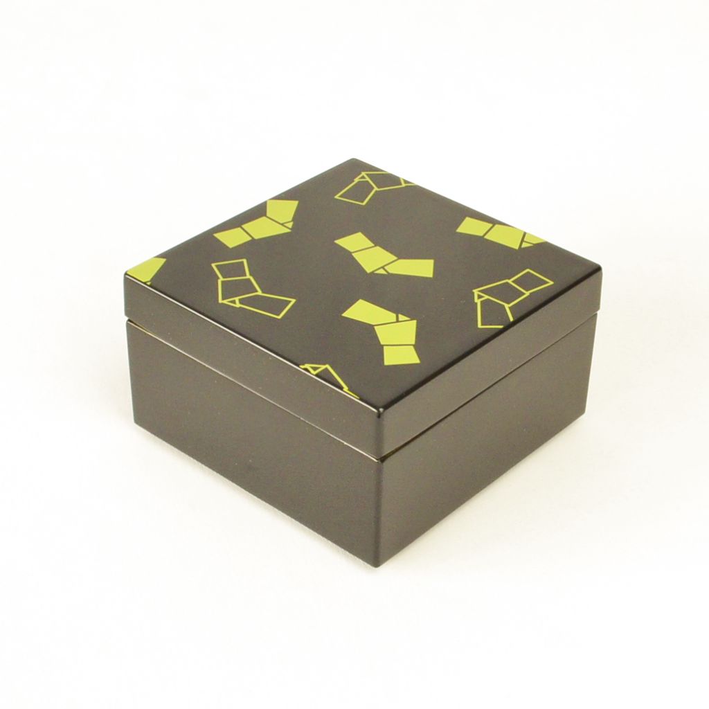 Lacquerware Small Box "Musubi (Knot)"●