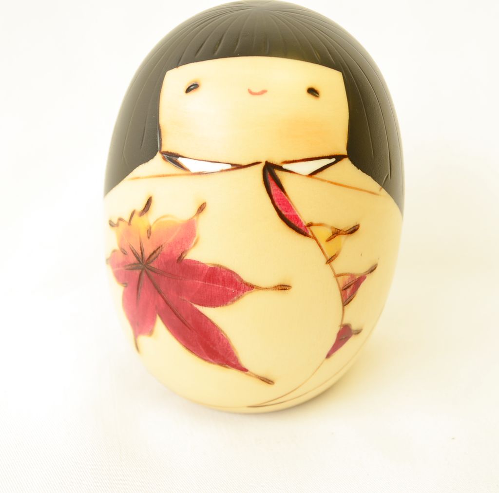 Kokeshi doll "Aki (Autumn)"